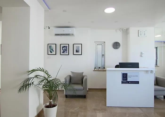 Phaedrus Living: Luxury 509 * Nicosia